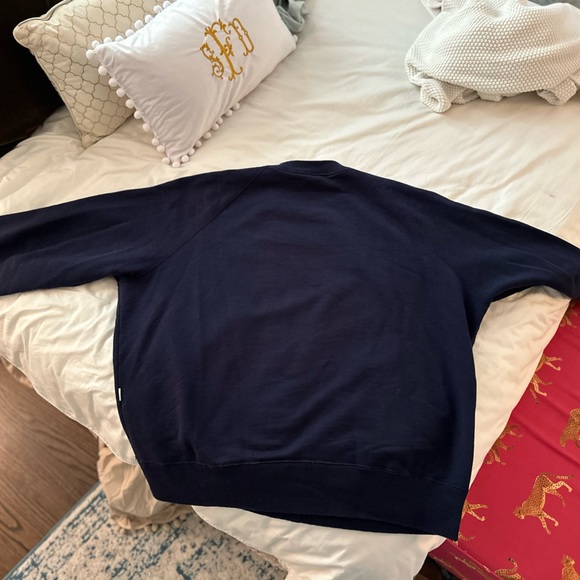 Aime Leon Dore crest sweatshirt. Only worn twice. Runs big - Picture 6 of 6